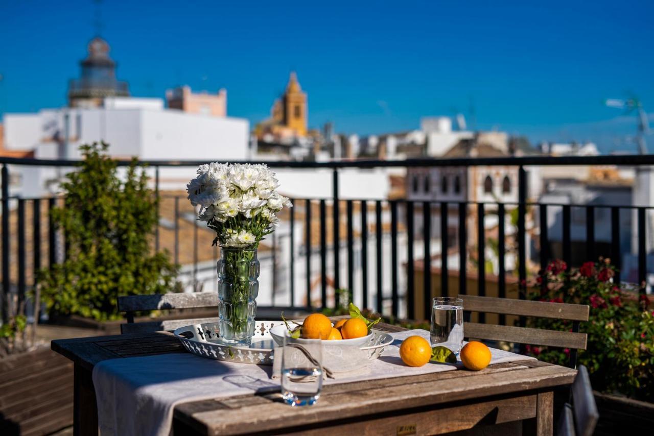 Cathedral Luxury Studio, Swimming Pool And Cathedral Views Sevilla Exteriör bild