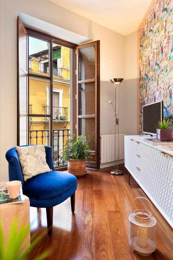Cathedral Luxury Studio, Swimming Pool And Cathedral Views Sevilla Exteriör bild